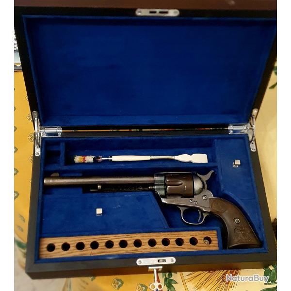 COFFRET LUXE COLT SAA FRONTIER 7.1/5 CAL.44.40 �TAT D'ORIGINE MAGNIFIQUE.