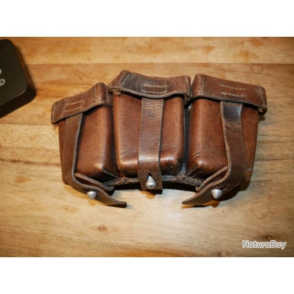 Cartouchi�re de MAUSER K98k en cuir Fauve r�ceptionn� par la Luftwaffe
