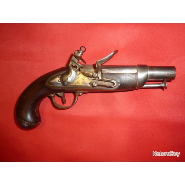 Rare pistolet de gendarmerie � silex mod�le 1822