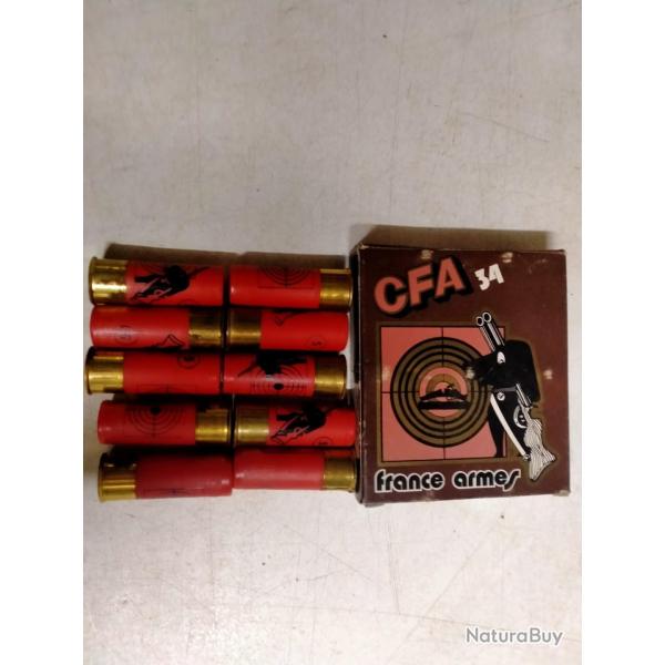 une boite  CFA  34 Cal 12/67,5
