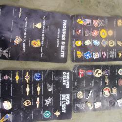 lot d'insignes militaires (reproductions)