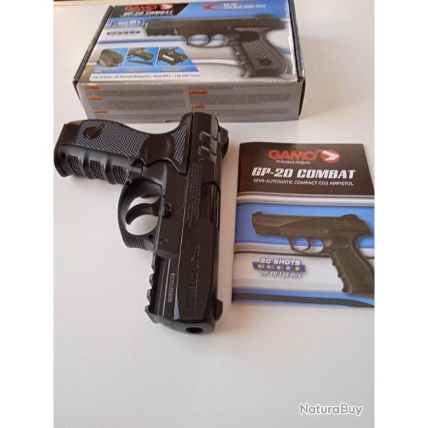 Pistolet GAMO GP-20 COMBAT compact  CO2 cal.4.5 mm BB's acier chargeur 20 coups 3.9Joules