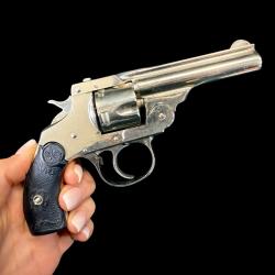 REVOLVER IVER JOHNSON cal. 32sw short