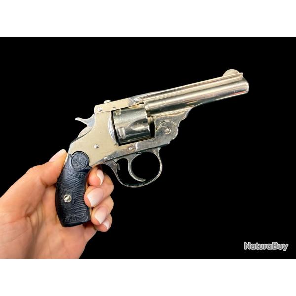 REVOLVER IVER JOHNSON cal. 32sw short