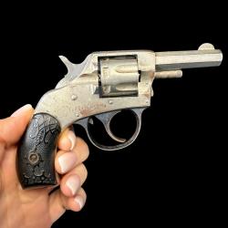 HARRINGTON RICHARDSON YOUNG AMERICA cal. 22short