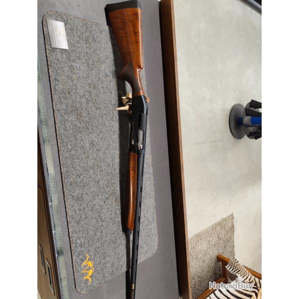 Fusil inter arms calibre 12/76