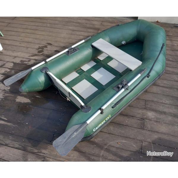 Bateau pneumatique Caiman 230