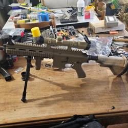 R&eacute;plique airsoft GBBR HK416 WE avec chargeurs
