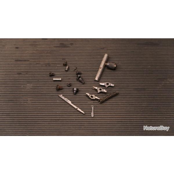 Vends lot de pi�ces pour carabine Unique X51 X51 BIS REF 23/2024