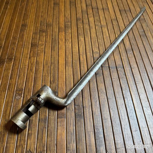 BA�ONNETTE A DOUILLE AVEC MARQUAGES