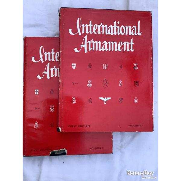 Livres International Armement : Toutes les armes petit calibre du monde Tome I et II