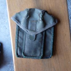 porte chargeurs Famas 1&deg;type