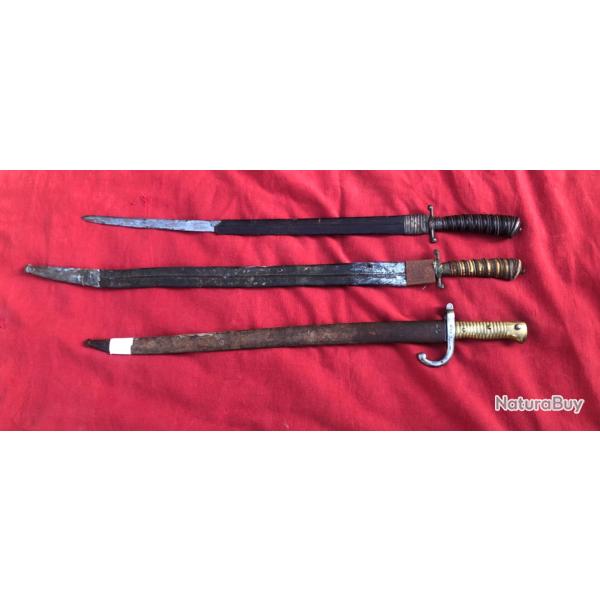 2 Dagues  de chasse Louis XVI � restaurer