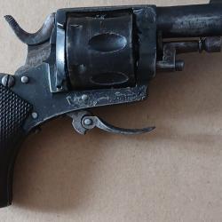 PISTOLET BULLDOG  BELGE  CALIBRE  320  PETIT  PRIX