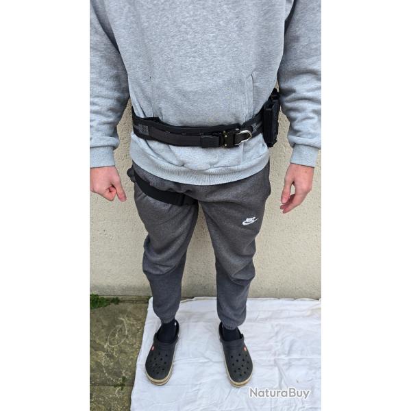 Ceinturon tactique complet HEXATAC HMB avec brelage noir et accessoires