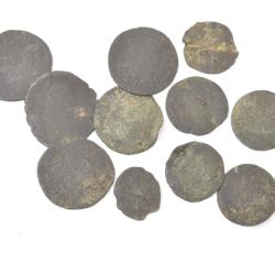 Lot de monnaies anciennes, vrac &agrave; trier.