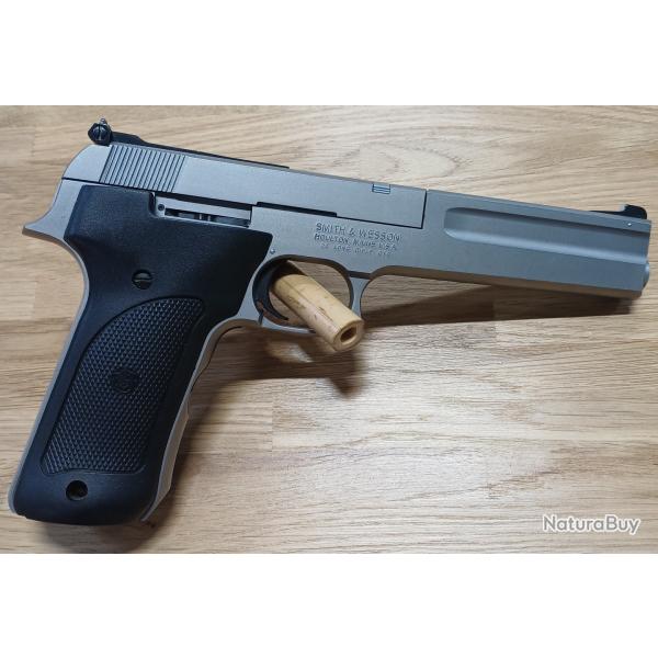 PISTOLET SMITH & WESSON 2206 22LR