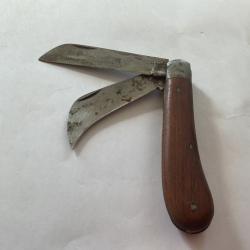 ANCIEN COUTEAU MULTI-LAMES