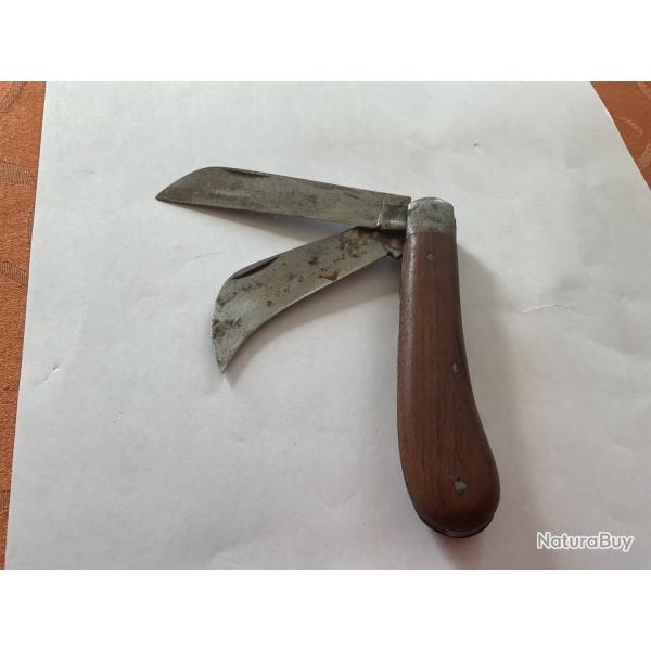 ANCIEN COUTEAU MULTI-LAMES