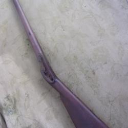 croose de fusil r&eacute;glemantaire &agrave; percussion 98,3 cm