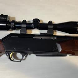 CARABINE BROWNING, MOD&Egrave;LE BAR SHORT TRACK, CALIBRE : 7mm WSM, TR&Egrave;S BON &Eacute;TAT, + LUNETTE TASCO 3-9X40.