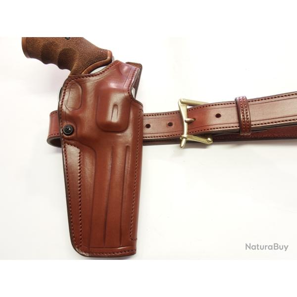 ETUI  CUIR "COMBAT" port SA pour carc moyenne (Entreprise artisanale fran�aise)