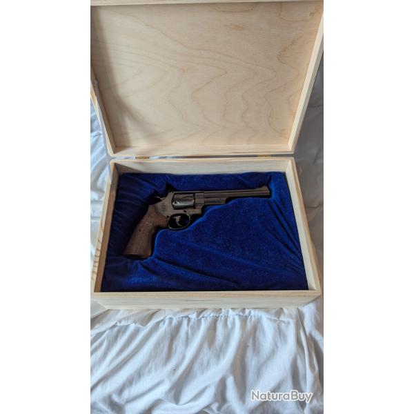 Coffret bois en velour pour revolvers & autres