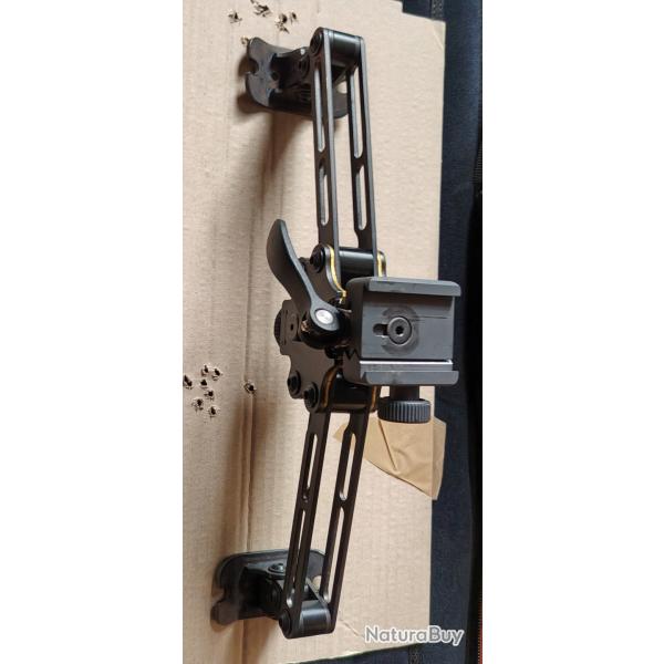 Bipied de pr�cision AKILA