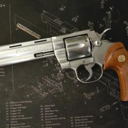 COLT PYTHON 357 Magnum  6 pouces