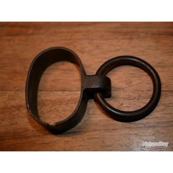 Grenadi�re de mousqueton BERTHIER M16 bronz�e