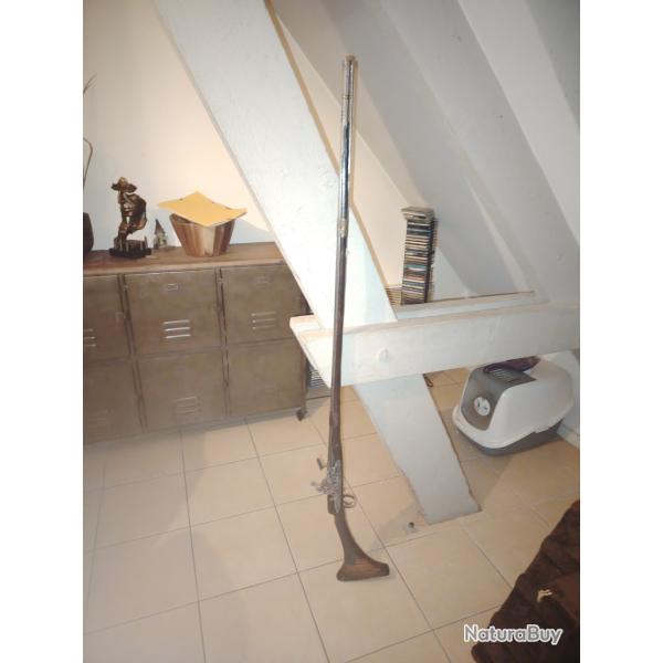 Moukala fusil de parade