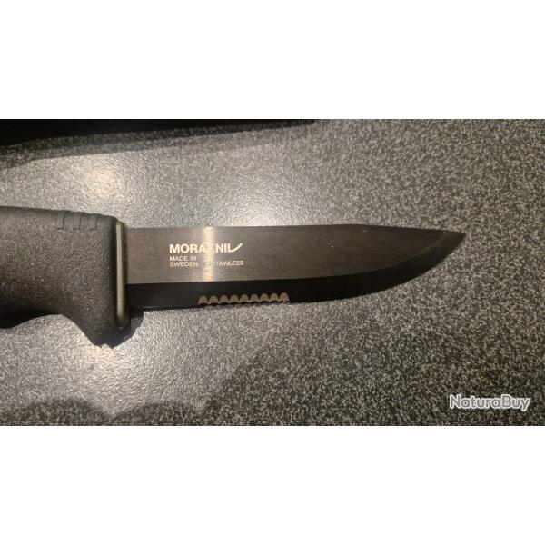 Couteau Bushcraft SRT Morakniv Noir (neuf)