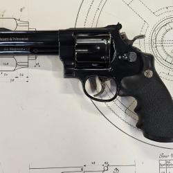 revolver smith & wesson mod&egrave;le 29
