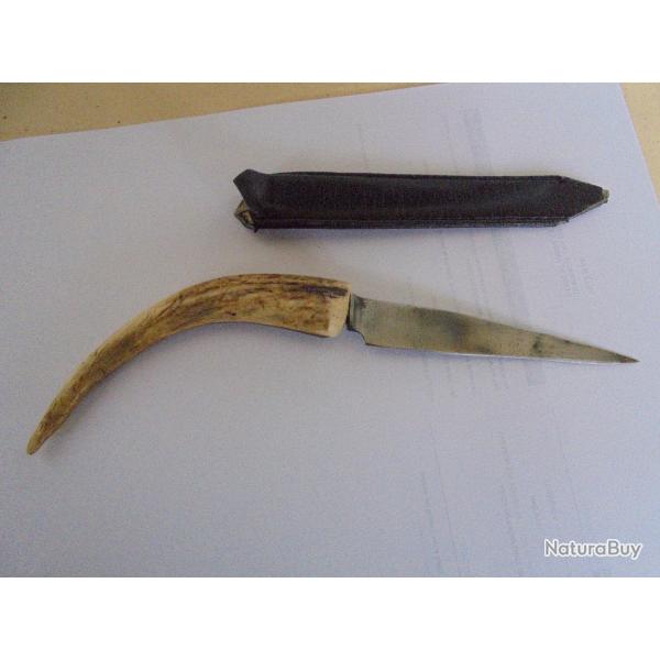 dague pour dame de petite vertu?