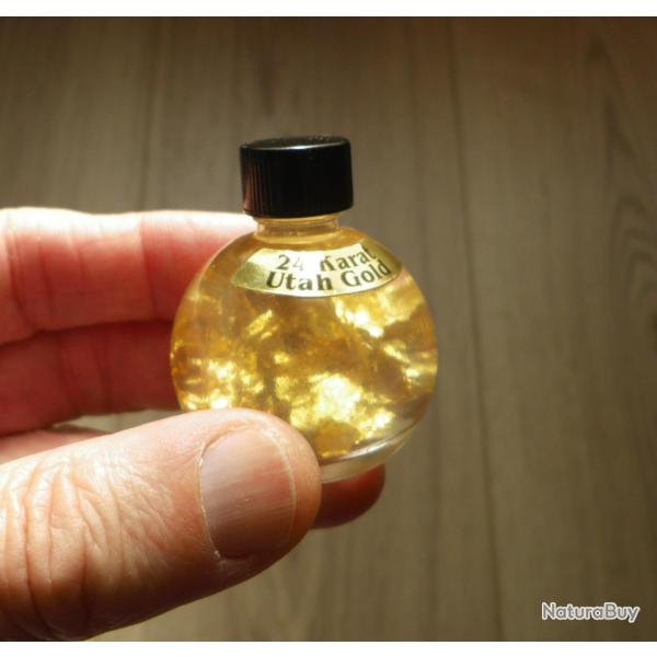 Feuilles d'or 24 carats dans du liquide...(provenance USA)