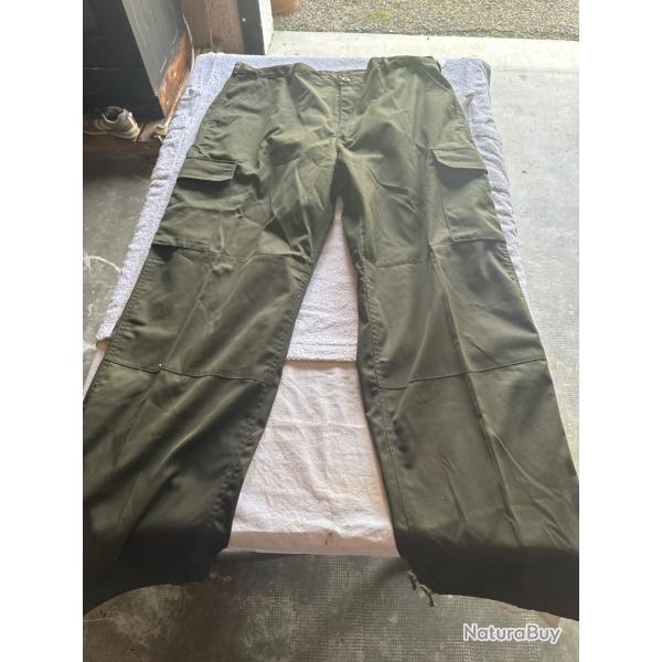 Pantalon de chasse sans marque
