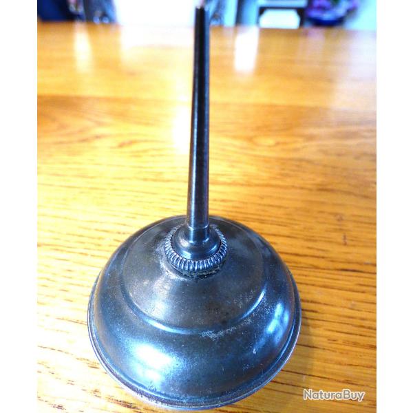 SUPERBE ET ANCIENNE BURETTE A HUILE POUR L'ENTRETIEN DES ARMES DE POING, ARMES LONGUES, ET AUTRES...