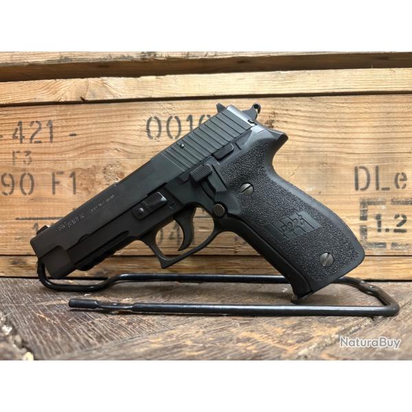 Enchere 1 � sans prix de r�serve Sig p226 avec sa conversion 22lr