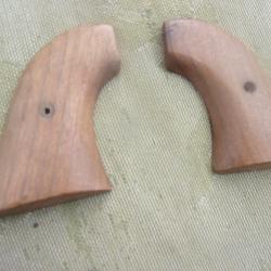 plaquette de croose pour revolver type Western hauteur 80 mm