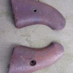 plaquette de croose pour revolver type Western hauteur 80,5  mm