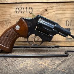 Enchere 1� sans prix de r&eacute;serve Taurus 38 sp&eacute;cial