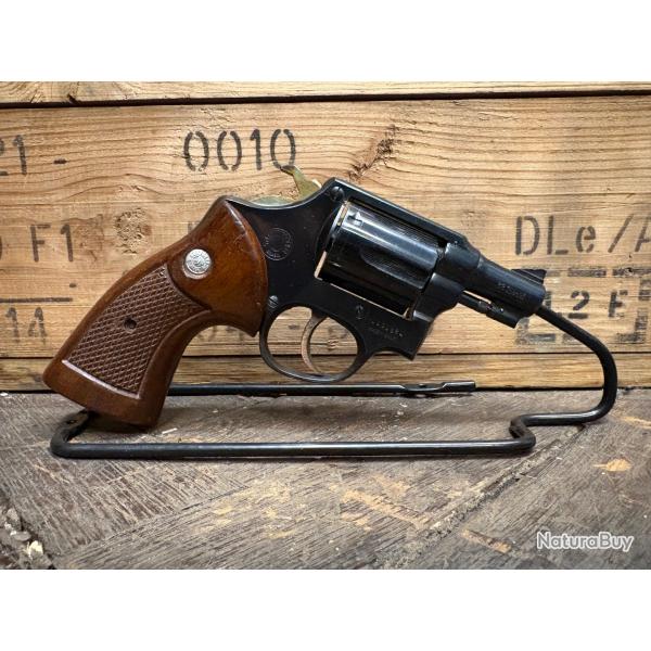 Enchere 1� sans prix de r�serve Taurus 38 sp�cial