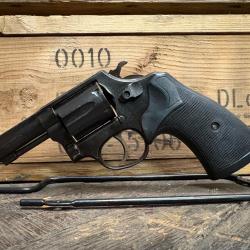 Ench&egrave;res 1� sans prix de r&eacute;serve Taurus 80