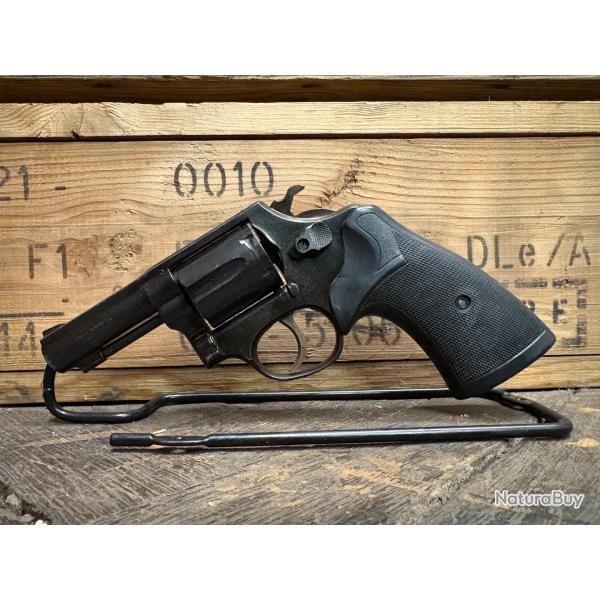 Ench�res 1� sans prix de r�serve Taurus 80