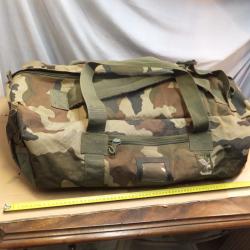 Sac commando militaire Op&eacute;rationnel. Avec de nombreuses poches Et Bretelles, Pour transport en bando