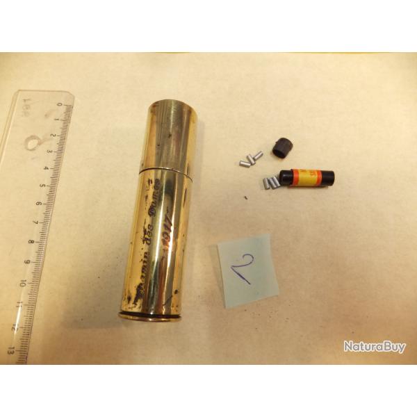 Beaux Briquet, de la grande guerre ( 1914  1918 ).  Avec marquage : Chemin des dame 1917.       (2)