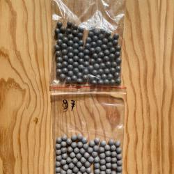 100 balles rondes roul&eacute;es en plomb 315 Plus 97 balles rondes en plomb 315 Hornady.