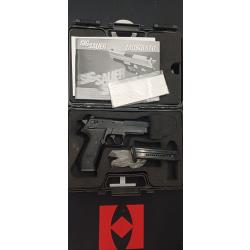 Pistolet d'occasion Sig Sauer Mosquito calibre 22 LR &agrave; 1 � sans prix de r&eacute;serve !!!