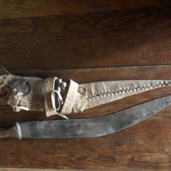 ancien poignard ethiopie avec son etui d origine