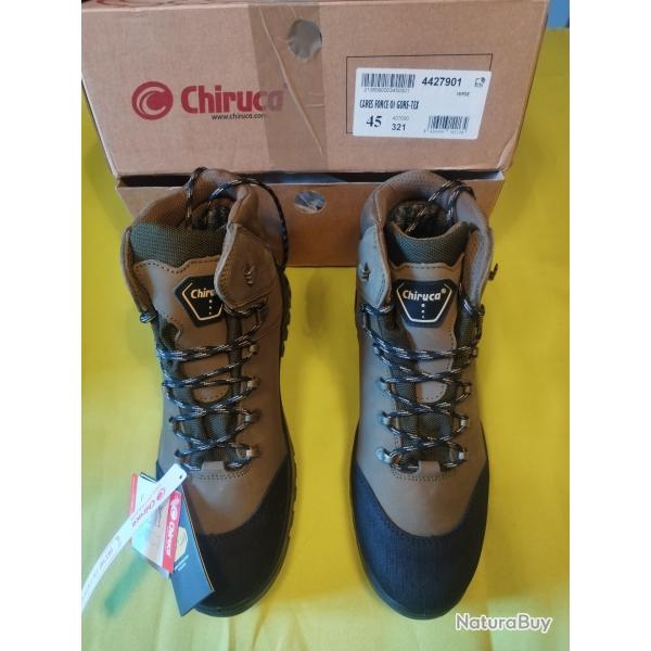 Chaussures Chirucca cares force Gore-tex pointure 45 neuve